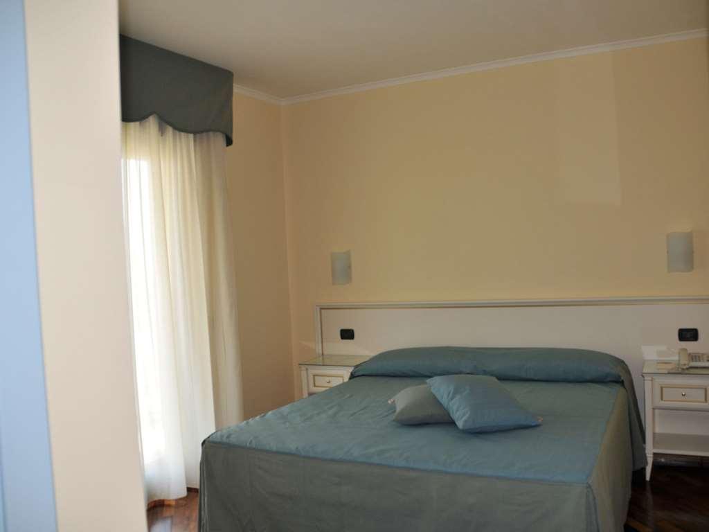 Costa Hotel Pompeji Szoba fotó